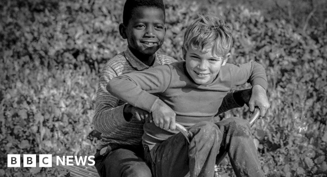 "Finding Penrose" honours this struggle for a more just and equitable South Africa, a nation that continues to strive for a brighter future built on the foundations of its rich history.